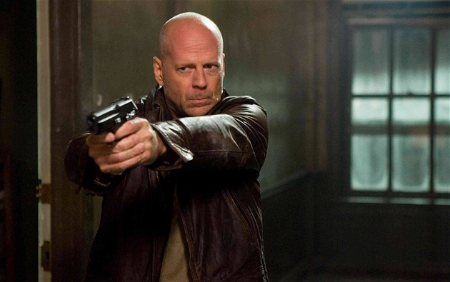 Bruce Willis ve filmu Smrtonosná past 4 Bruce Willis ve filmu Smrtonosná past 4
