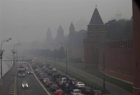 Na Moskvu dolehla duchna smogu z por 