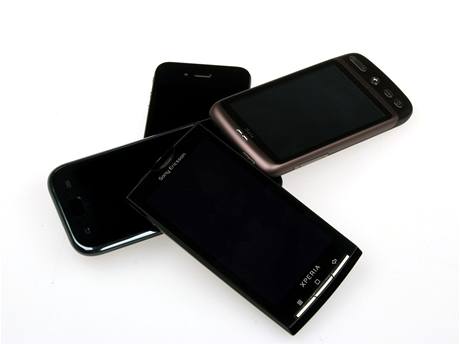 Apple iPhone 4 vs. HTC Desire vs. Samsung Galaxy S vs. Sony Ericsson Xperia X10