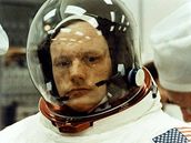 Neil Armstrong - prvn lovk na Msci