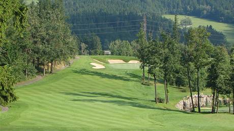 Golfové hit Old Course v eladné, jamka . 12.