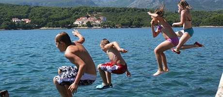 Hotelový komplex Adriatic Vrboska na ostrov Hvar vyuívají dti v programu Moský koník.