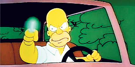 Popleta Homer Simpson ve znlce seriálu omylem vynese jaderné palivo.