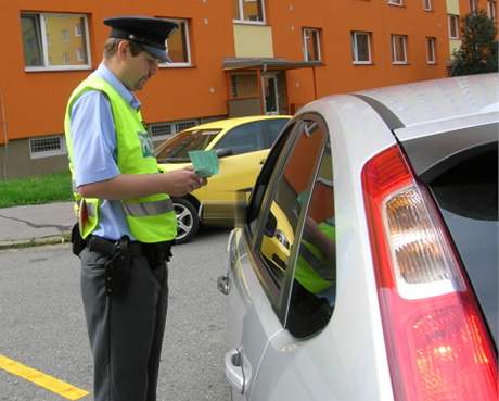 Policist, kteí ohlásí pokus o uplácení, je ve stedních echách ím dál tím víc. Ilustraní foto