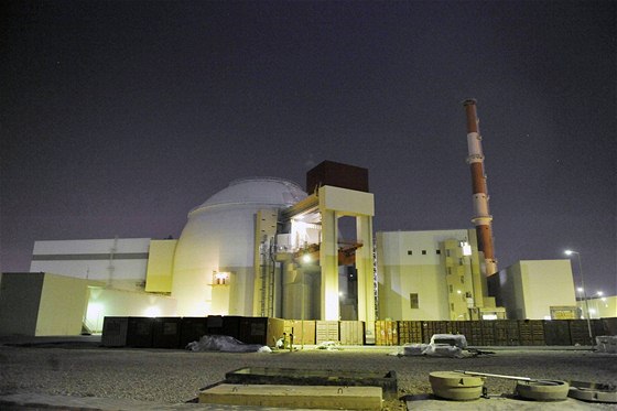 Jaderná elektrárna v íránském Búehru.