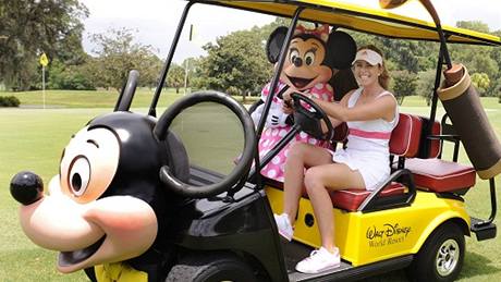 Golfistka Paula Creamerová pi narozeninové návtv Disneylandu na Florid.