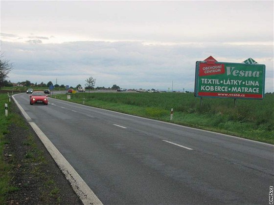 Nebezpený billboard u Medleic
