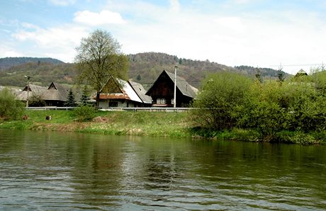 Slovensko, splouvn Oravy na voru. Bval vorask ves Predn Lehota