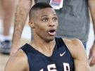 Russell Westbrook (vlevo) z USA