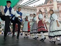 Ve tvrtek zaal 21. ronk Mezinrodnho folklornho festivalu Brno