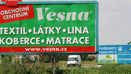 Nebezpečný billboard u Medlešic Nebezpečný billboard u Medlešic