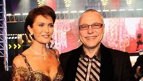 Michaela Maláová s manelem Zdekem Bakalou pi vyhláení eské Miss 2010