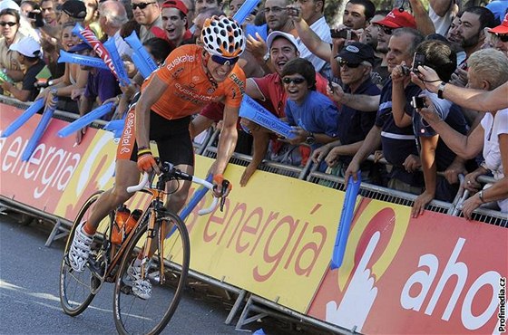 Cyklistická Vuelta má po desáté etap nového lídra. Igora Antóna (na snímku) stídá Joaquín Rodríguez.