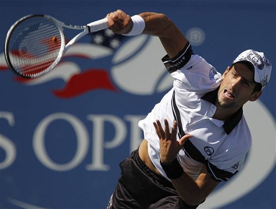 Novak Djokovi ujiuje, e do souboje s eskými tenisty pjde ve form a fit.