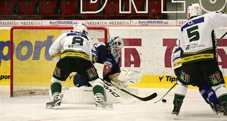 Karlovartí hokejisté vstoupí do extraligy pátením derby v Plzni