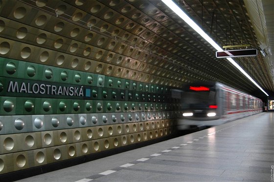 Metron, písmo vytvoené speciáln pro praské metro