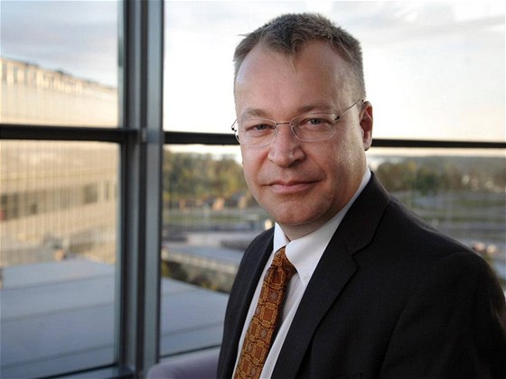 Stephen Elop piel do Nokie z amerického Microsoftu v roce 2010