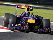 Sebastian Vettel s vozem Red Bull pi Velk cen Itlie.