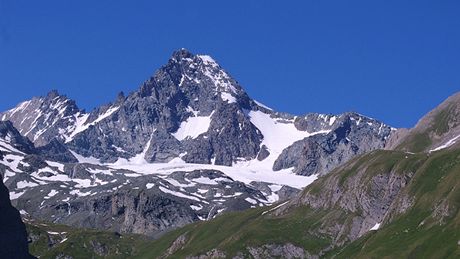 Grossglockner (3798 m) ze sestupu k Lucknerhaus (1918 m)