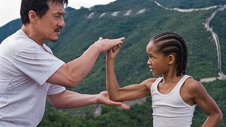 Jackie Chan a Jaden Smith ve filmu Karate Kid