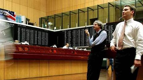 Burza, investoři, akcie Burza, investoři, akcie
