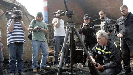 Policisté pouili 3D kameru Sferon na poáiti v prmyslovém areálu v Otrokovicích. Zjiují píinu rozsáhlého poáru.