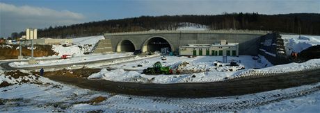 Cholupick tunel -  Vjezd do Cholupickho tunelu