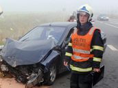 Pi vn nehod dvou osobnch aut u Bezmrova na Kromsku se zranilo pt lid.