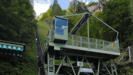 Unikátní výtah k elektrárn Kaprun Hochgebirgsstausseen