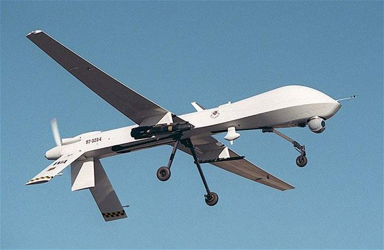 Americký bezpilotní letoun MQ-1B Predator