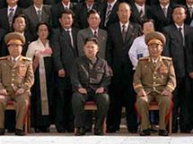 Sjezd Korejsk strany prce. Kim ong-un tet zleva. (30. z 2010)