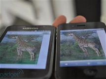 Displej Galaxy S a iPhonu 4: pozorovac hly