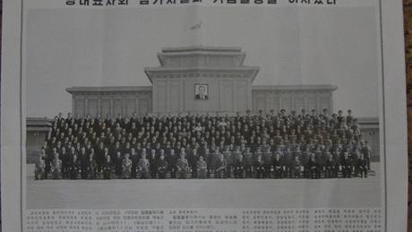 Nejuí vedení Korejské strany práce na snímku listu Rodong Sinmun. (30. záí 2010)