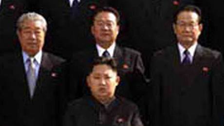 Kim ong-un (dole) v adách nejuího vedení Korejské strany práce (30. záí 2010) 