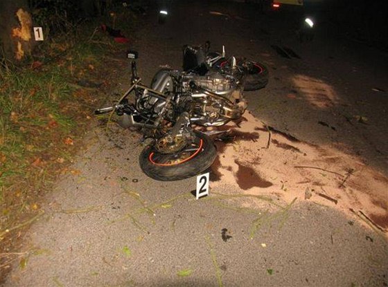 Tragická nehoda motorkáe v Pecce na Jiínsku