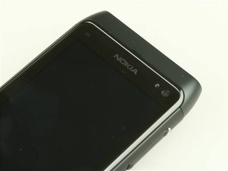 Nokia N8