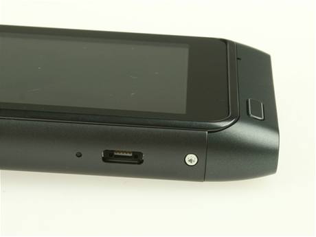 Nokia N8