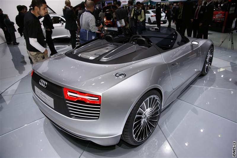 Audi e-tron