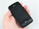 Recenze LG GS290 telo