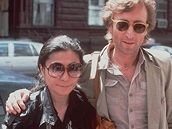 John Lennon a jeho manelka Yoko Ono v New Yorku v roce 1980