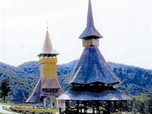  Pravoslavn kostel se zvonic v rumunsk oblasti Maramure. Podobn by mohl vypadat i ten v Most.