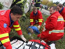 Speciln cvien hasi, zchran a policist pi velk eleznin nehod u Tlumaova na Zlnsku. Zastnilo se ho na 200 lid.