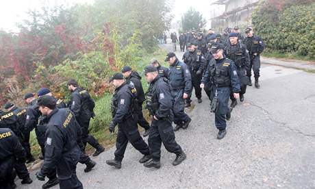 V esku je zhruba 430 policist na sto tisíc obyvatel. Ilustraní foto