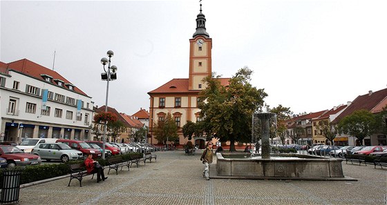 Radní v Suici chtli mít v areálu Pod Kalichem prmyslovou výrobu. Firmy se ale nehrnou, a tak vzniknou v bývalých kasárnách rodinné domy.