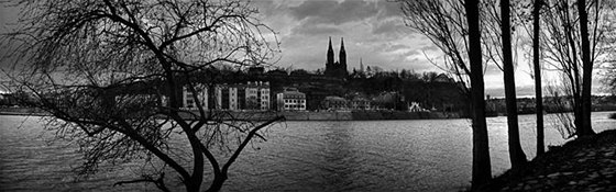 Z cyklu Praha panoramatická 2009 - Vyehrad ze Smíchova