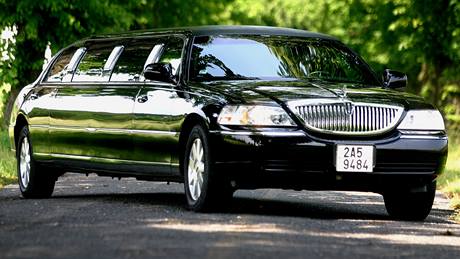 Lincoln Town Car Royale