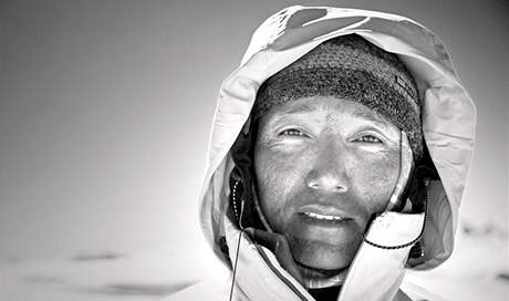 Legendární erpa Chewang Nima byl 19krát na vrcholu Mount Everestu