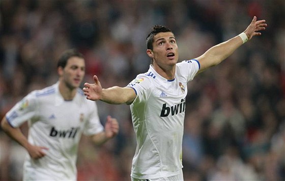 Cristiano Ronaldo slaví jeden z gól v letoním roníku.