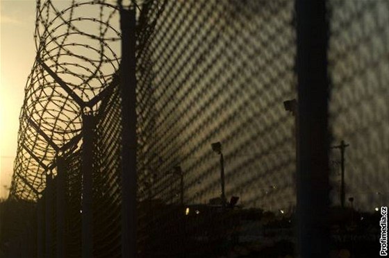 Vznice v Guantánamo na Kub - Tábor Delta (30. bezna 2010)