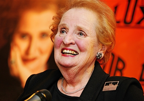 Madeleine Albrightov - autogramida knihy Tajn e bro